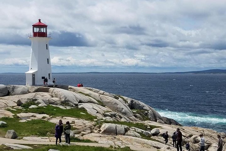 Aberdeen Bus Tours and Charters | Nova Scotia Tours | Peggy's Cove